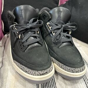 Nike Kids Black and Gray Sneakers